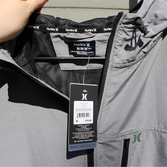 NWT Hurley Medium Performance Ripstop Windbreaker - Picture 5 of 10